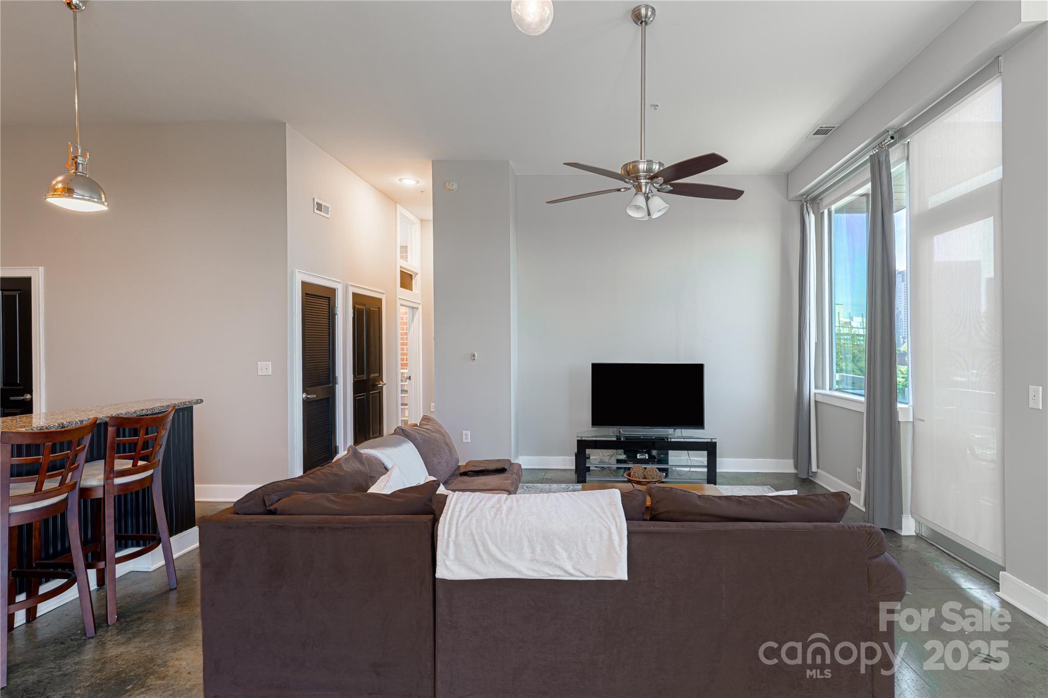 710 W Trade Street 701