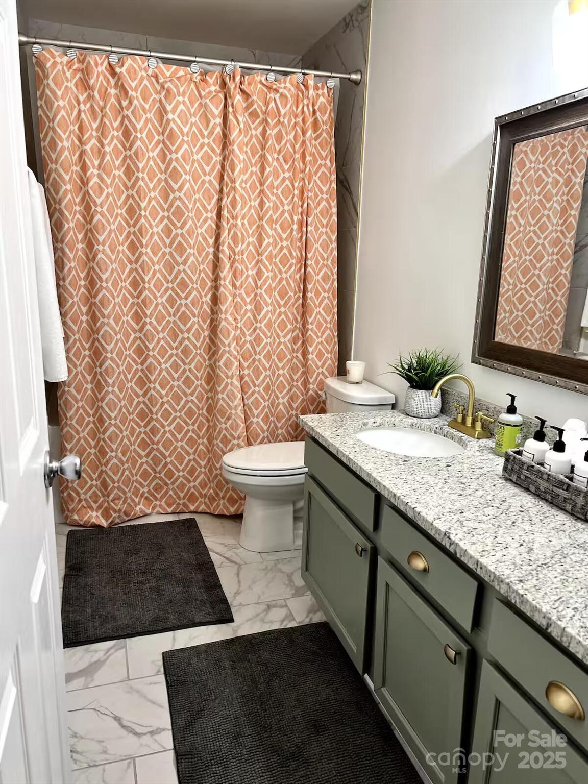 229 Windsor Point Road 6D