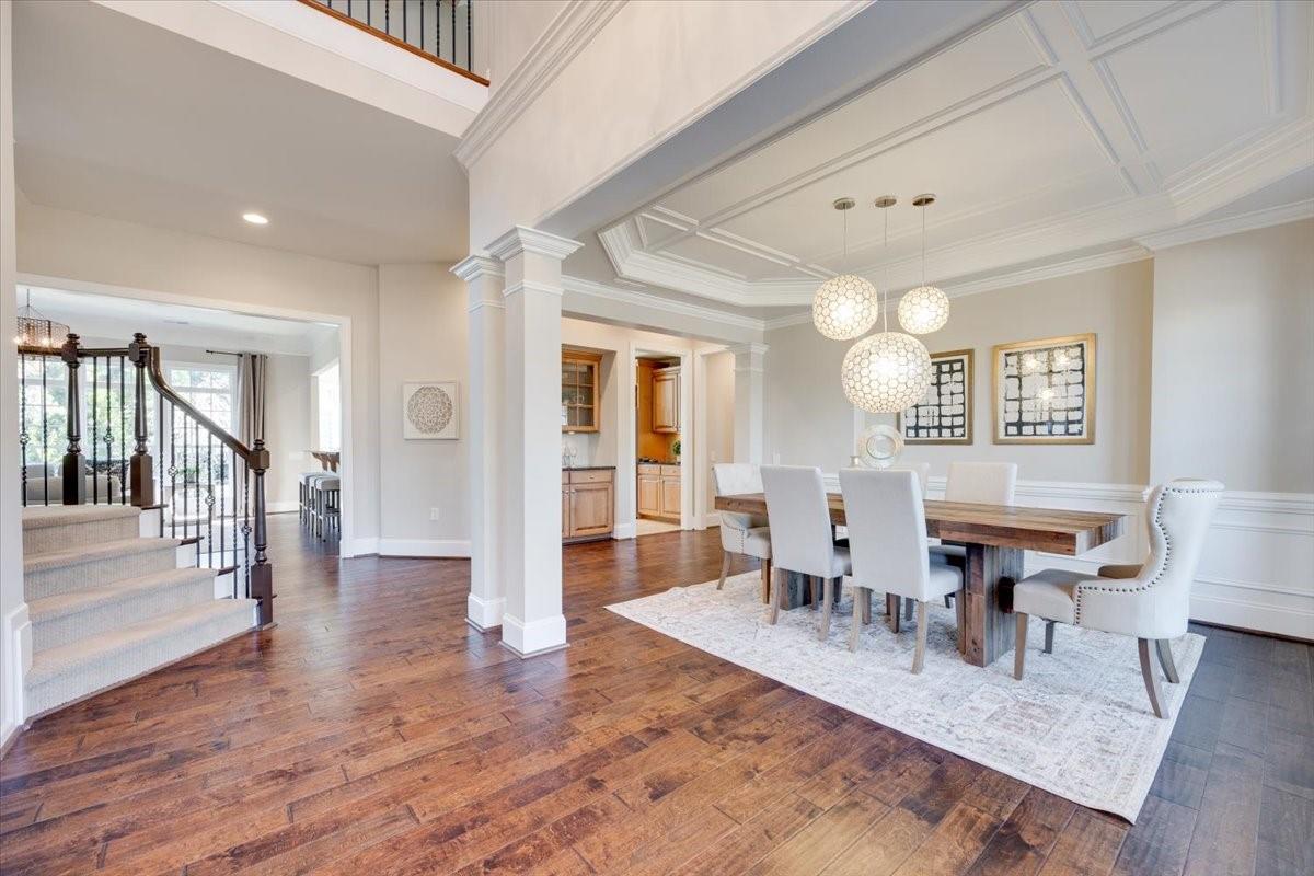 The Chimneys of Marvin - Residential