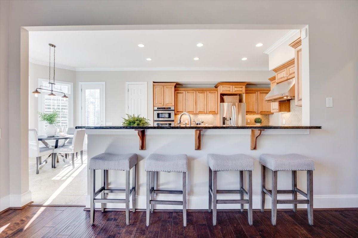 The Chimneys of Marvin - Residential