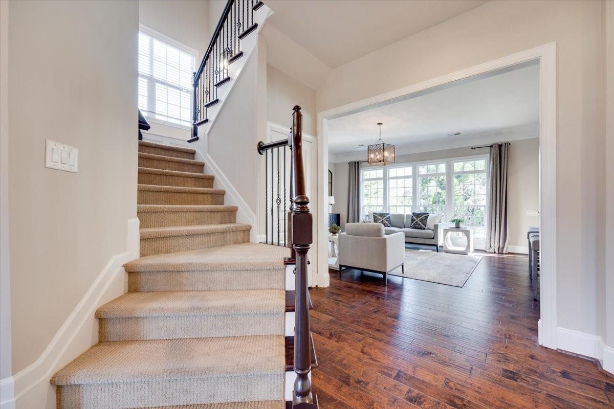 The Chimneys of Marvin - Residential