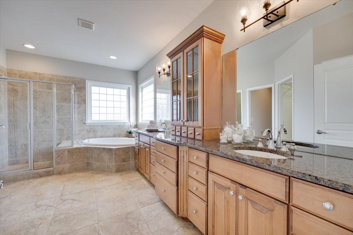 The Chimneys of Marvin - Residential