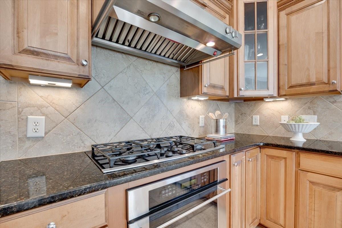 The Chimneys of Marvin - Residential