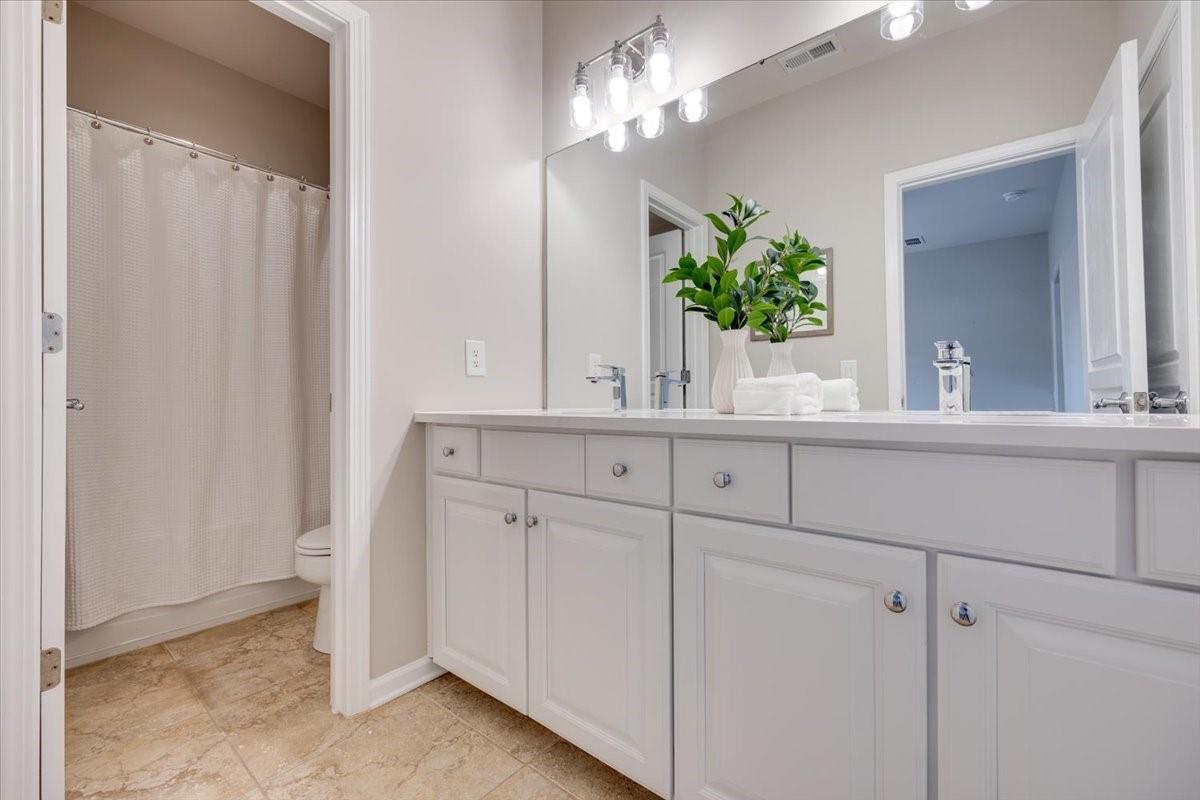 The Chimneys of Marvin - Residential