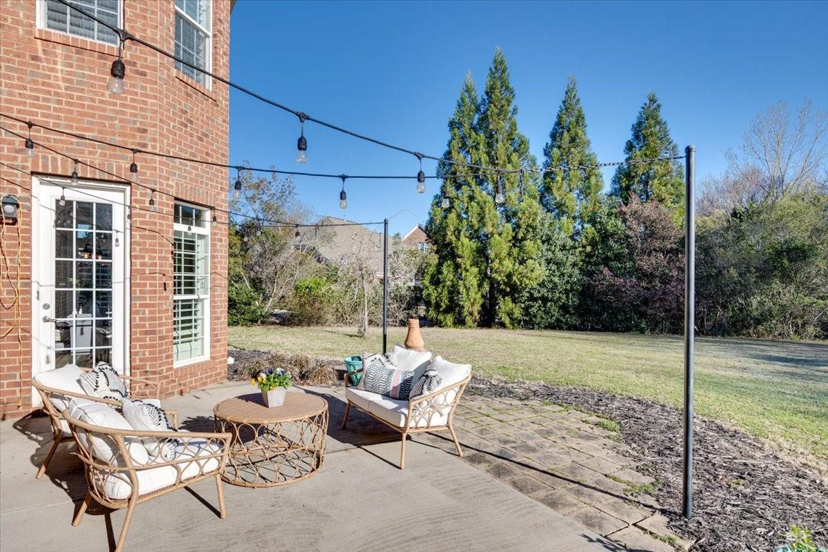 The Chimneys of Marvin - Residential