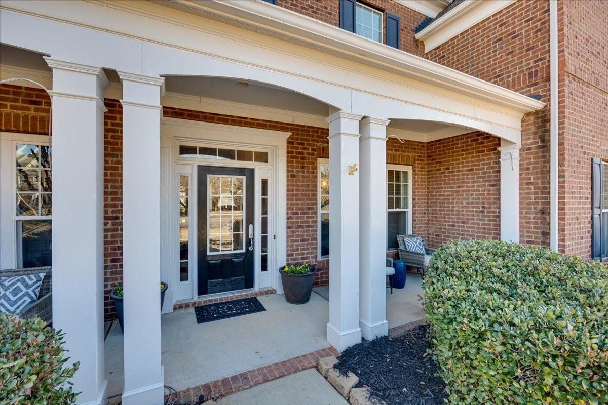 The Chimneys of Marvin - Residential