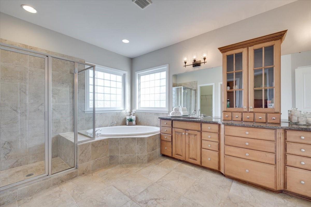 The Chimneys of Marvin - Residential