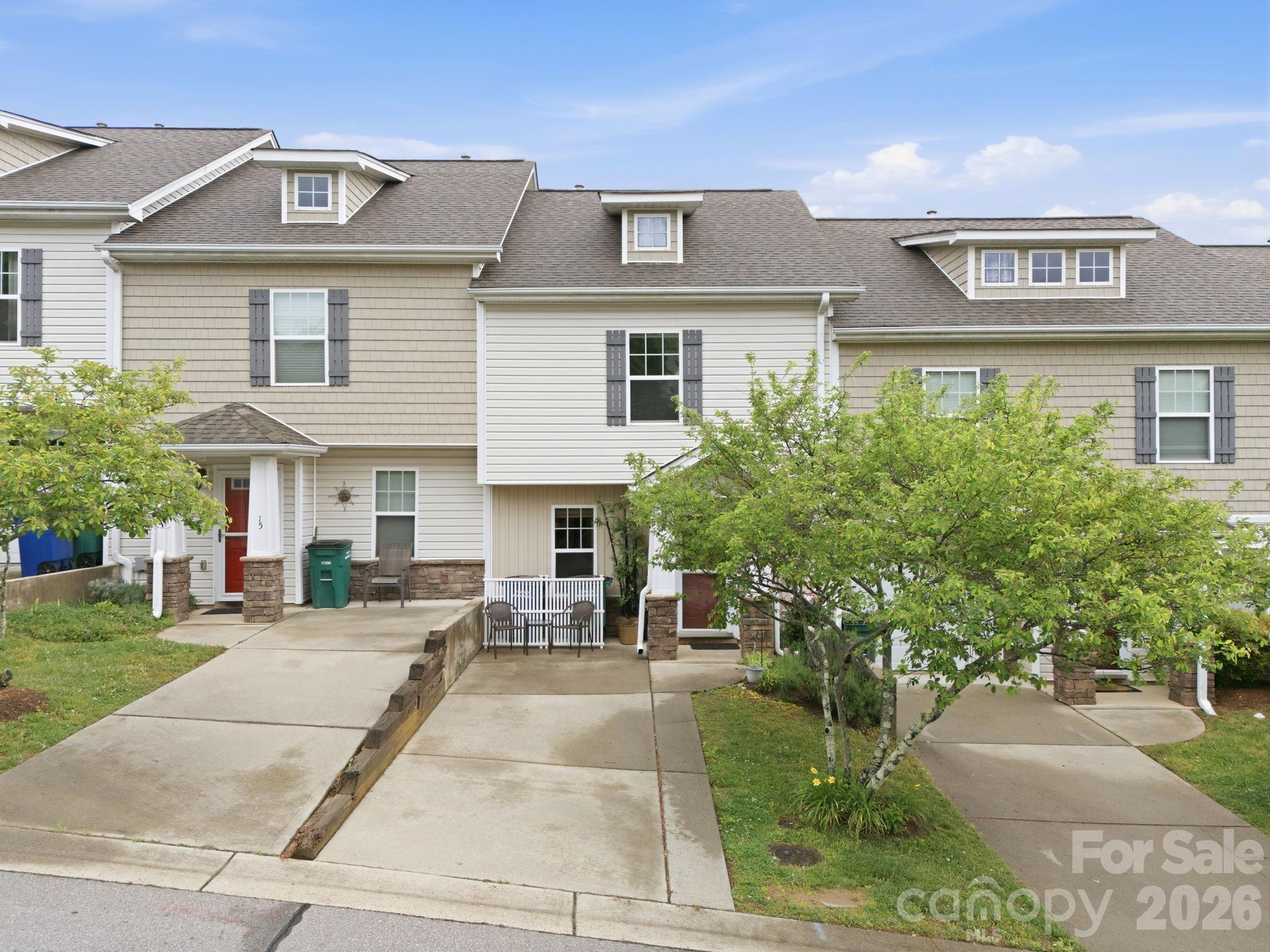 Creekside Village - Residential