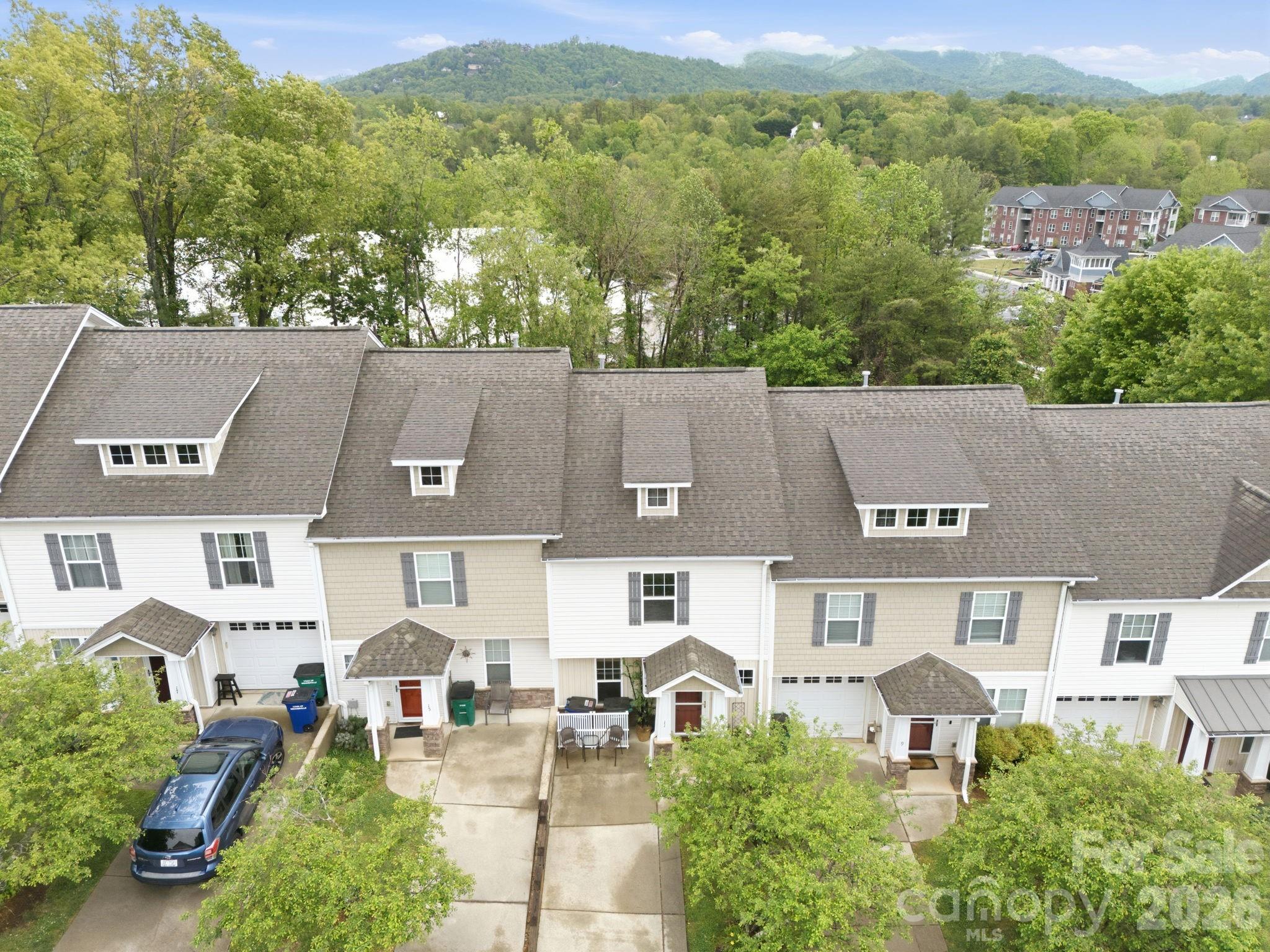 Creekside Village - Residential