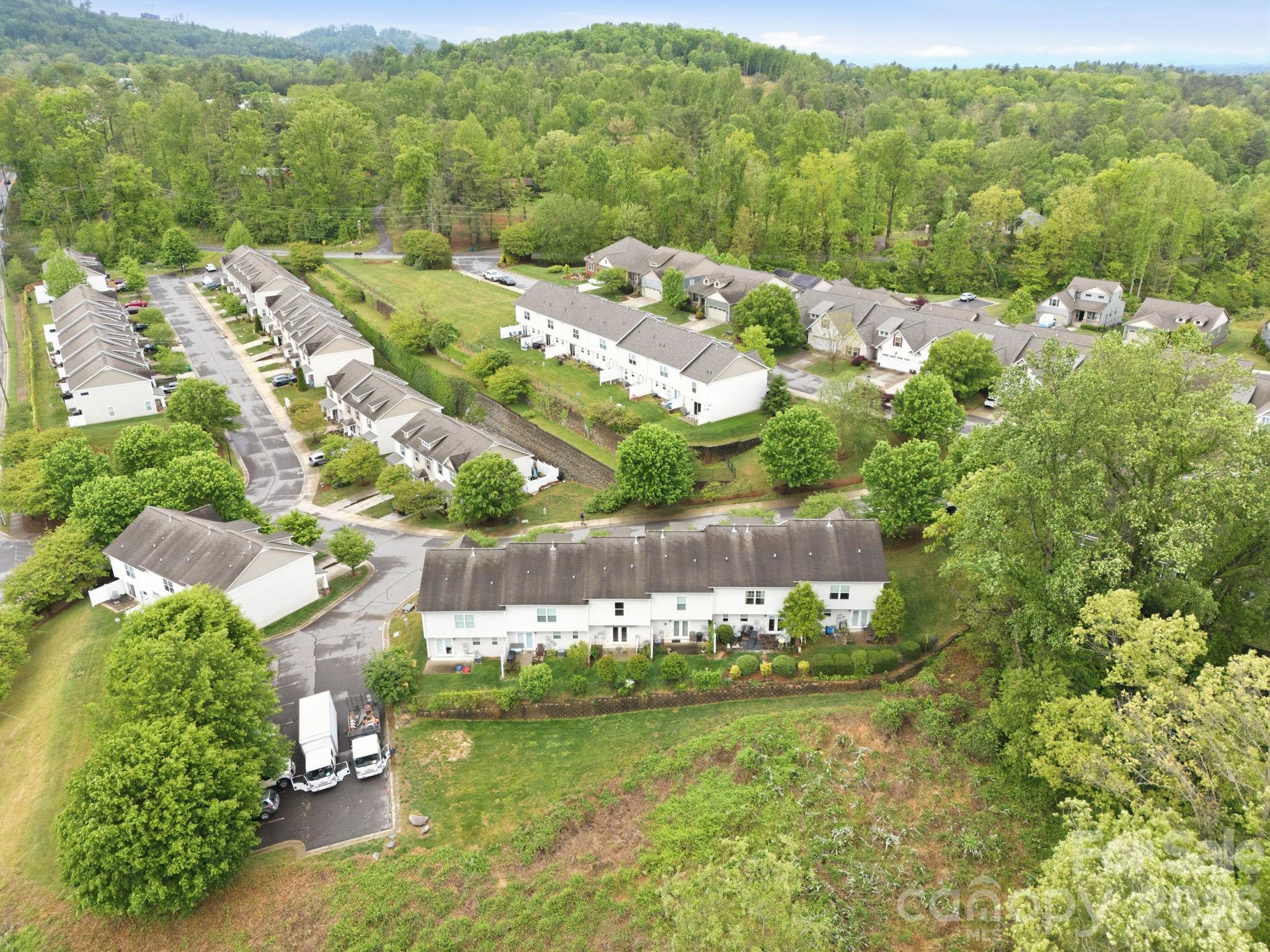 Creekside Village - Residential