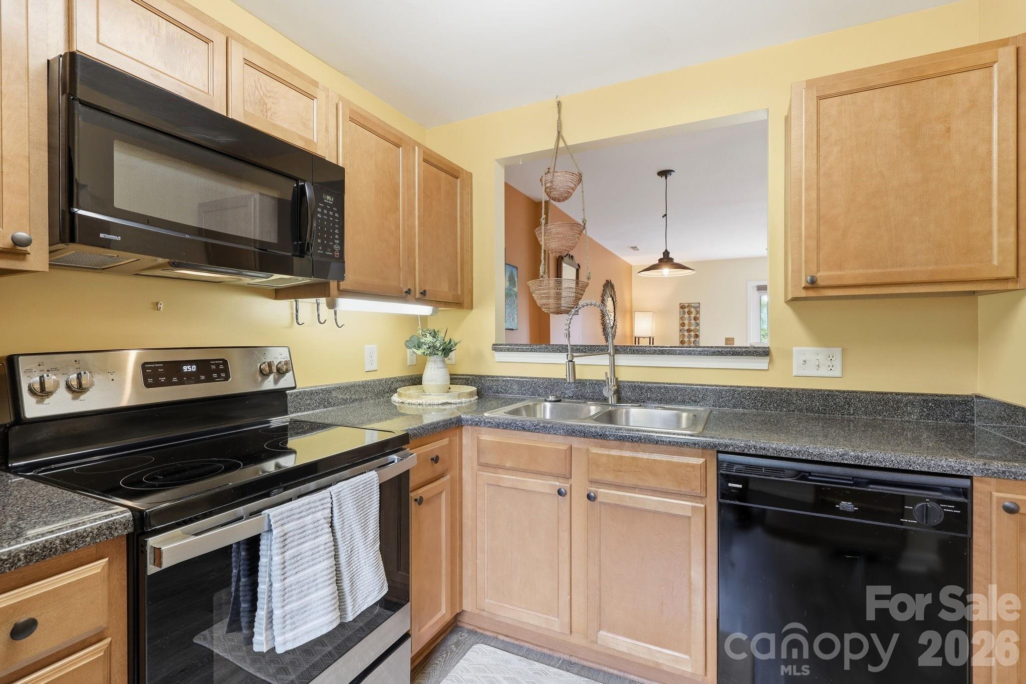 Creekside Village - Residential