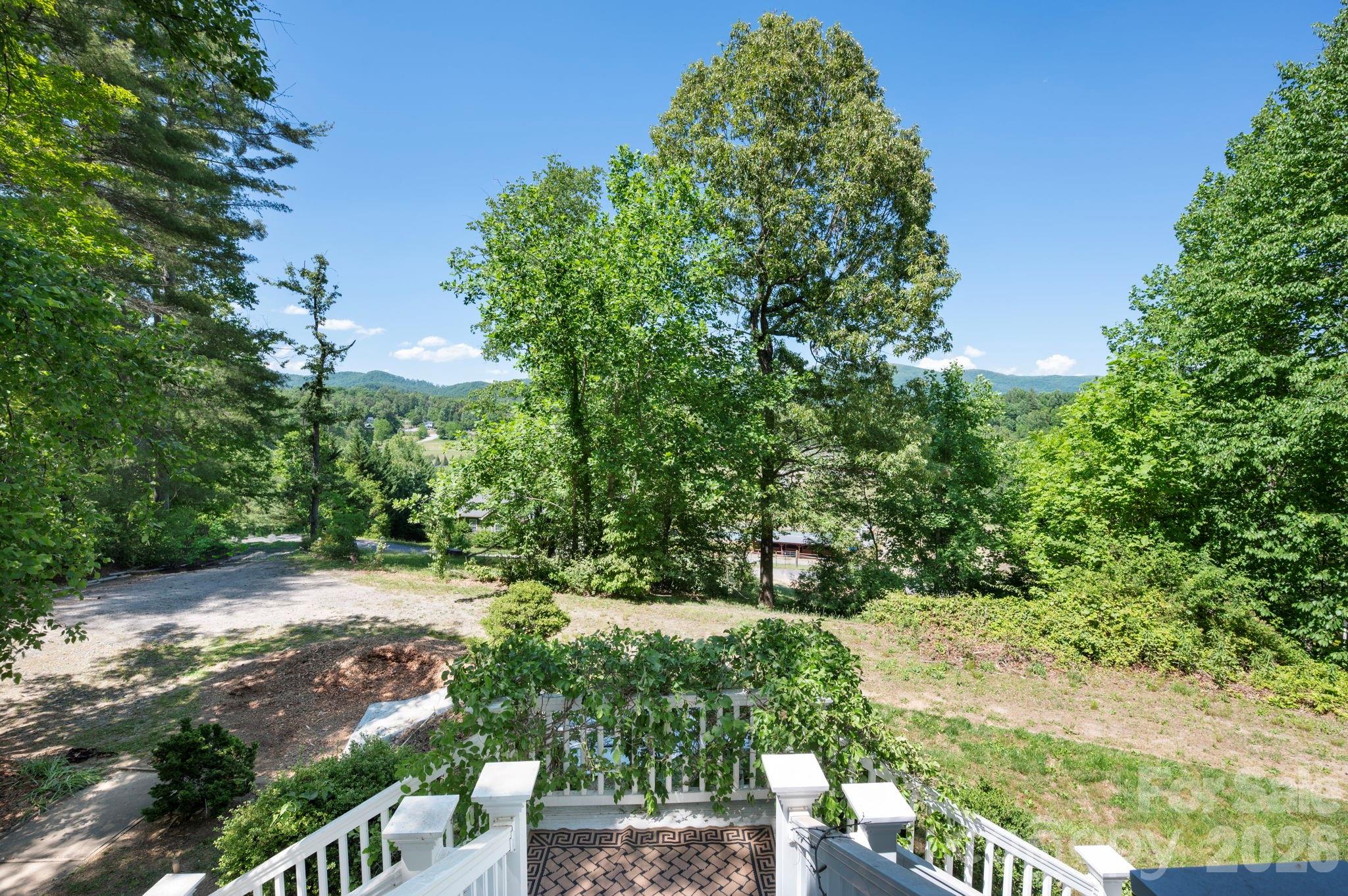 43 Charles Marlowe Drive