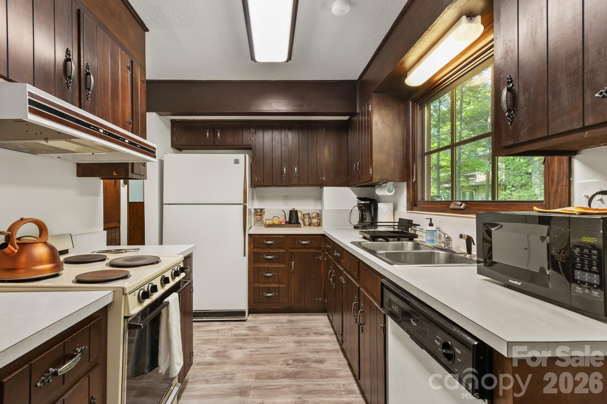 Rumbling Bald on Lake Lure - Residential