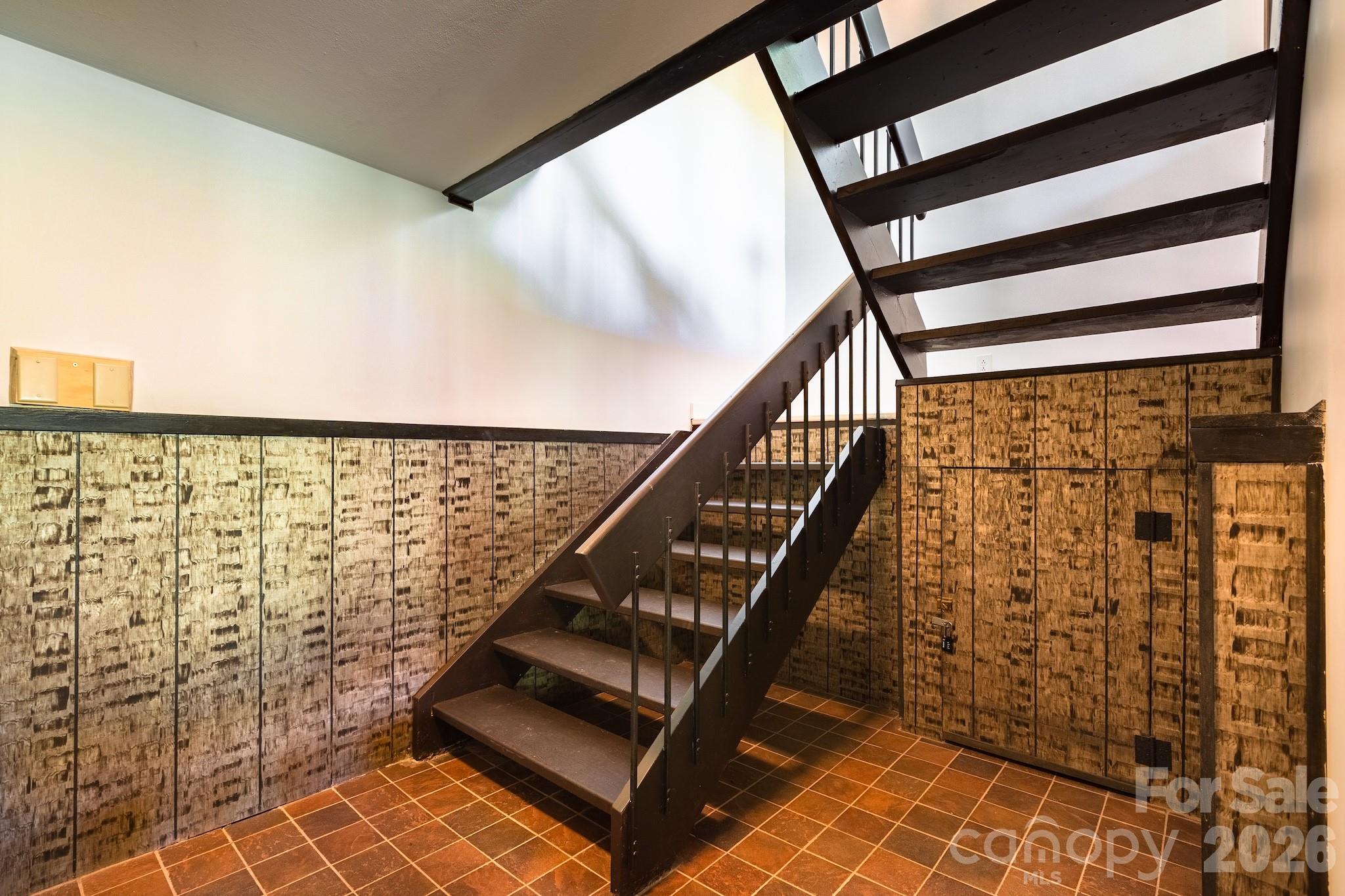 Rumbling Bald on Lake Lure - Residential