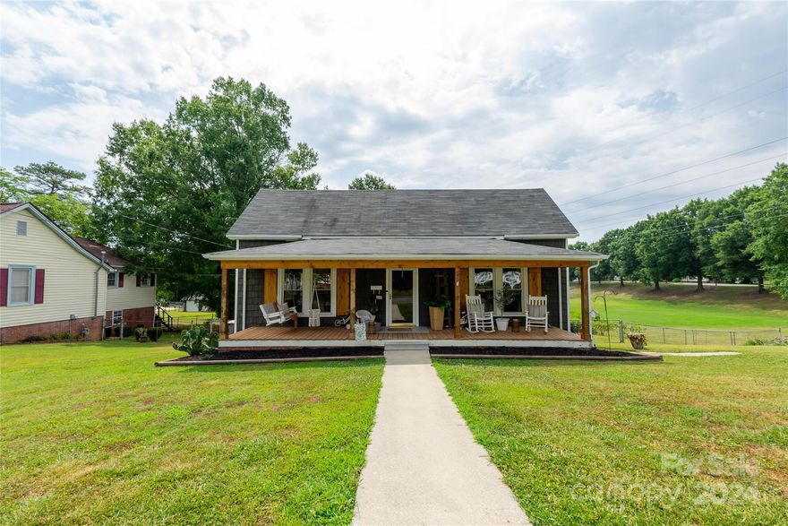 LOCATION, LOCATION, LOCATION! Welcome to your dream home! This charming 3 bed/2 bath is a gem waiting for its lucky owners. As you step inside, you'll immediately notice the open floor plan that seamlessly connects the dining, living, and kitchen areas, creating an inviting space perfect for family gatherings and entertaining guests. The primary bedroom features a spacious walk-in closet and an en suite bathroom. Ideally situated in Kannapolis, just blocks away from Downtown's lively shopping, dining, and entertainment options, including the exciting new Cannon Ballers baseball stadium. Don't let this opportunity slip away—schedule your showing today and make this home yours!