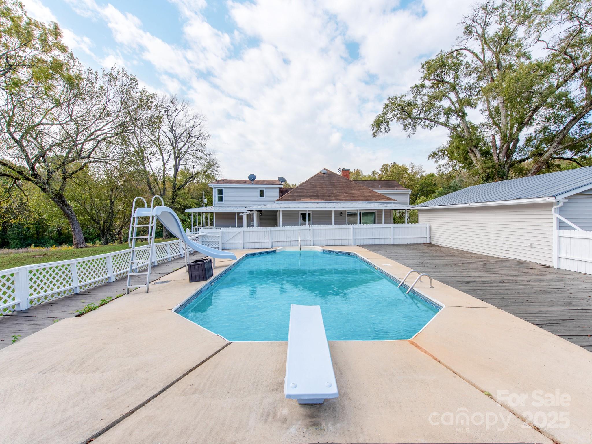 Wellington Place - Residential