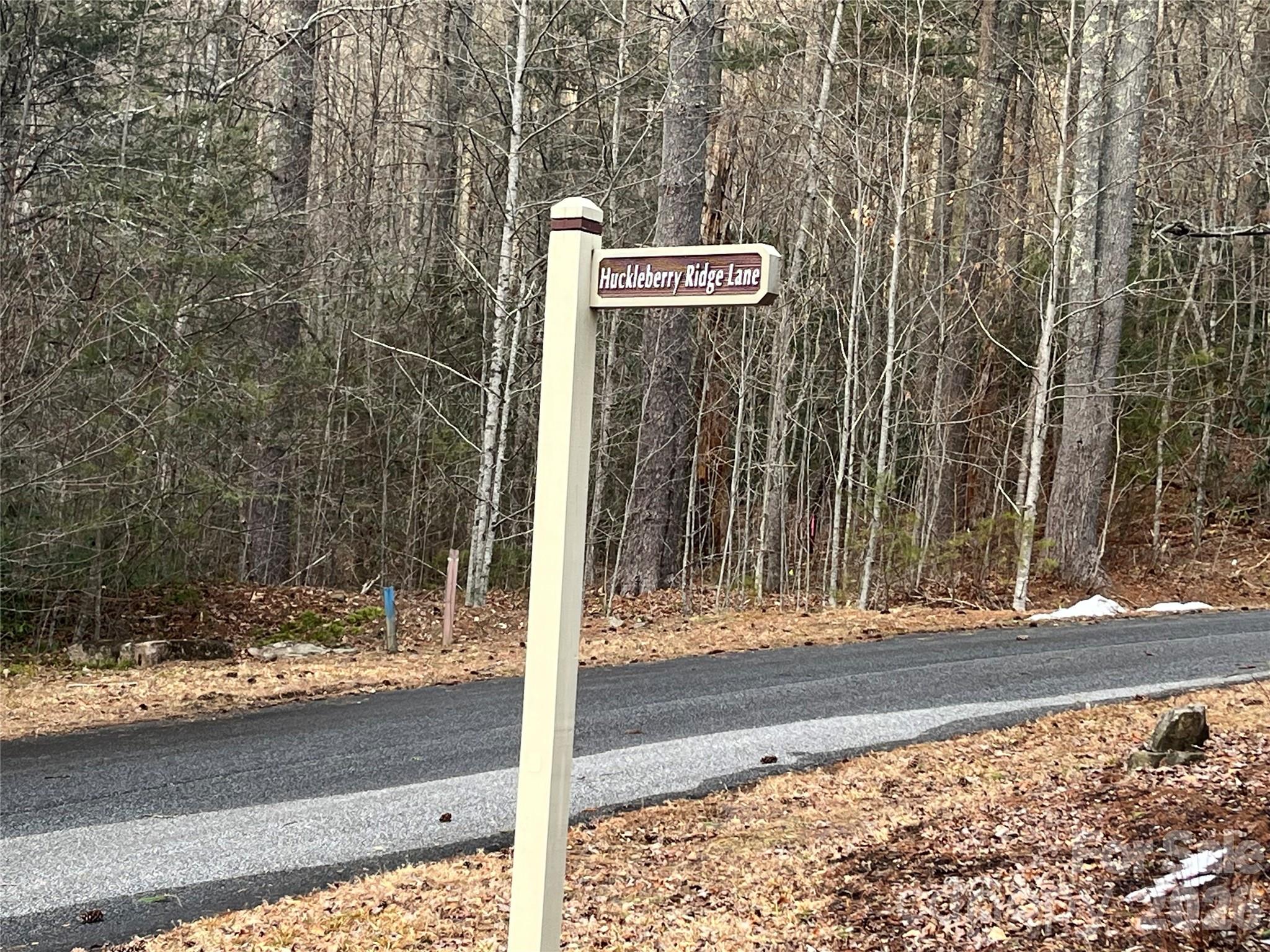 Pinnacle Falls - Land