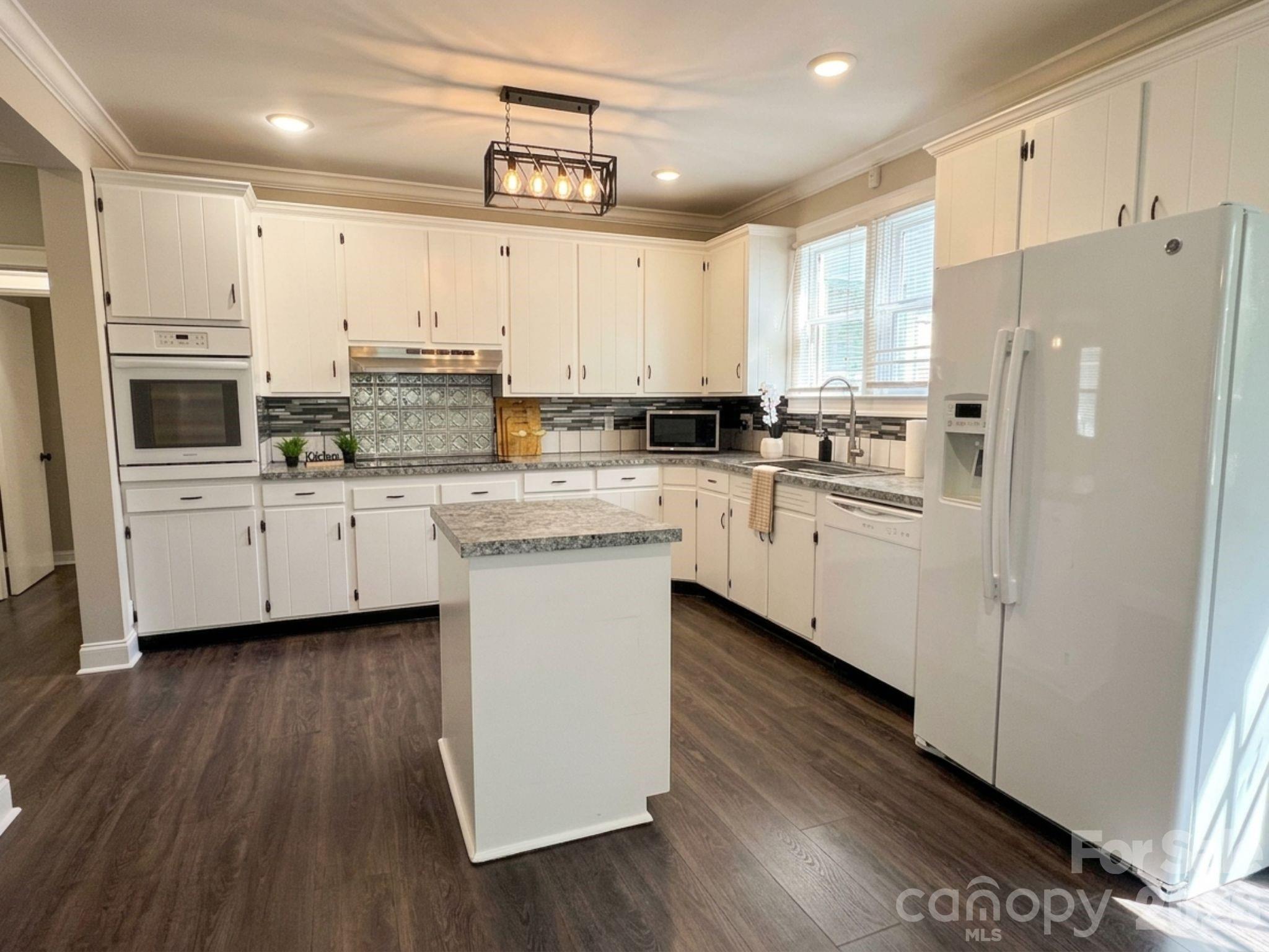 Williams Village - Residential