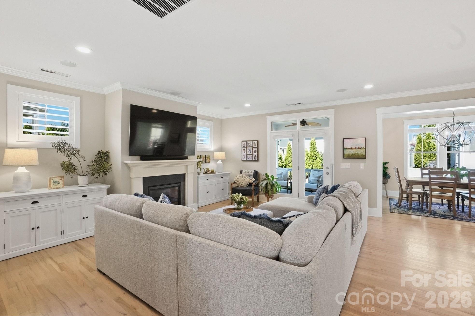 Riverwalk - Residential