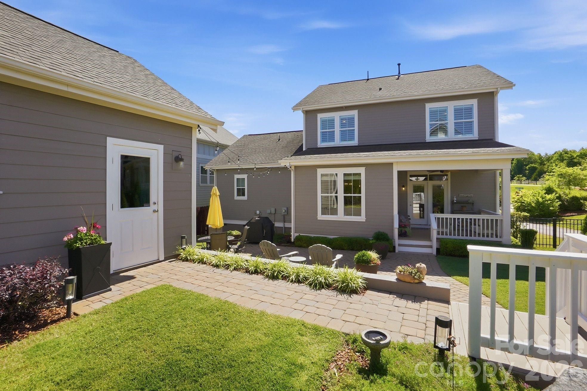 Riverwalk - Residential