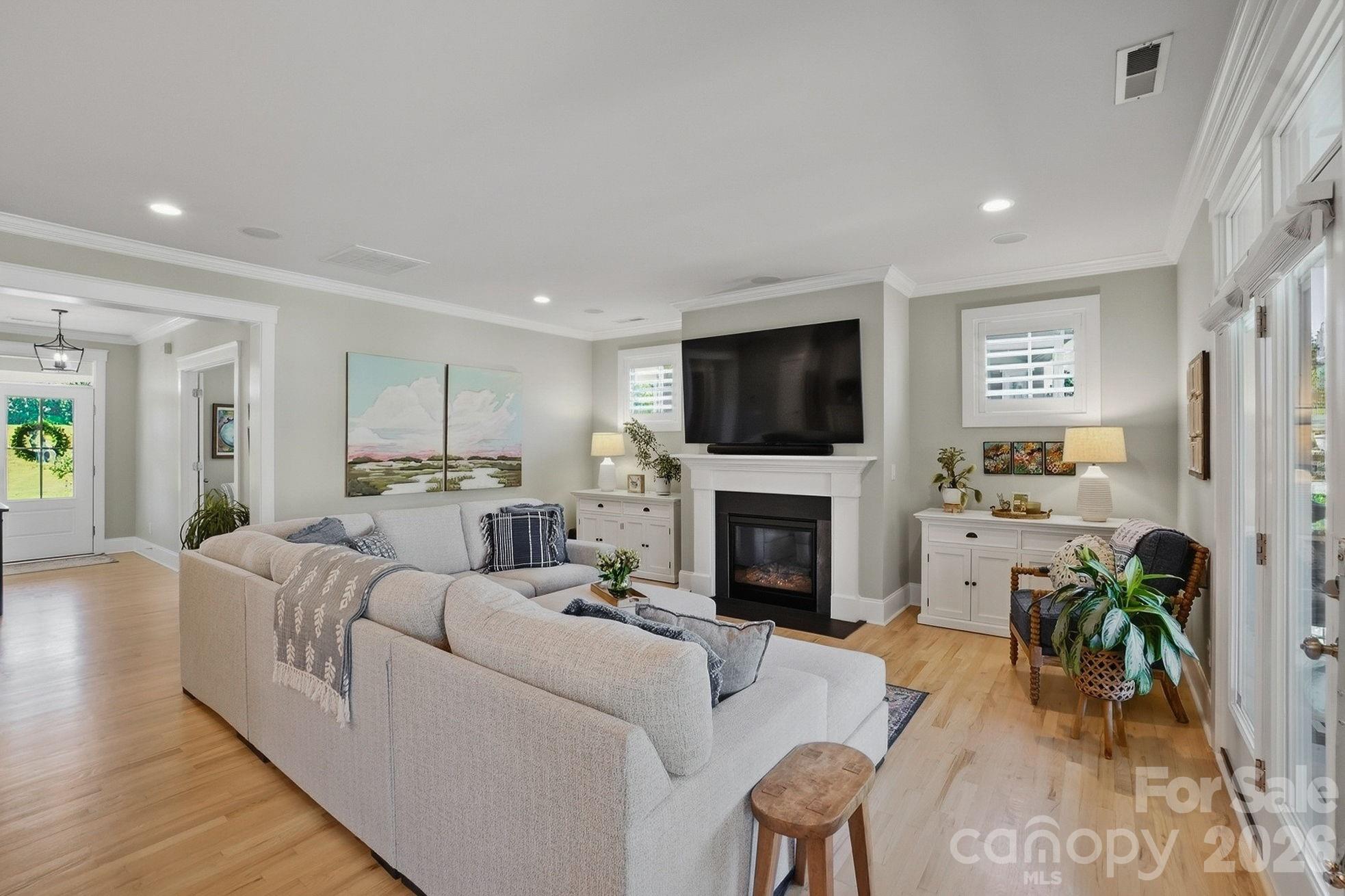 Riverwalk - Residential