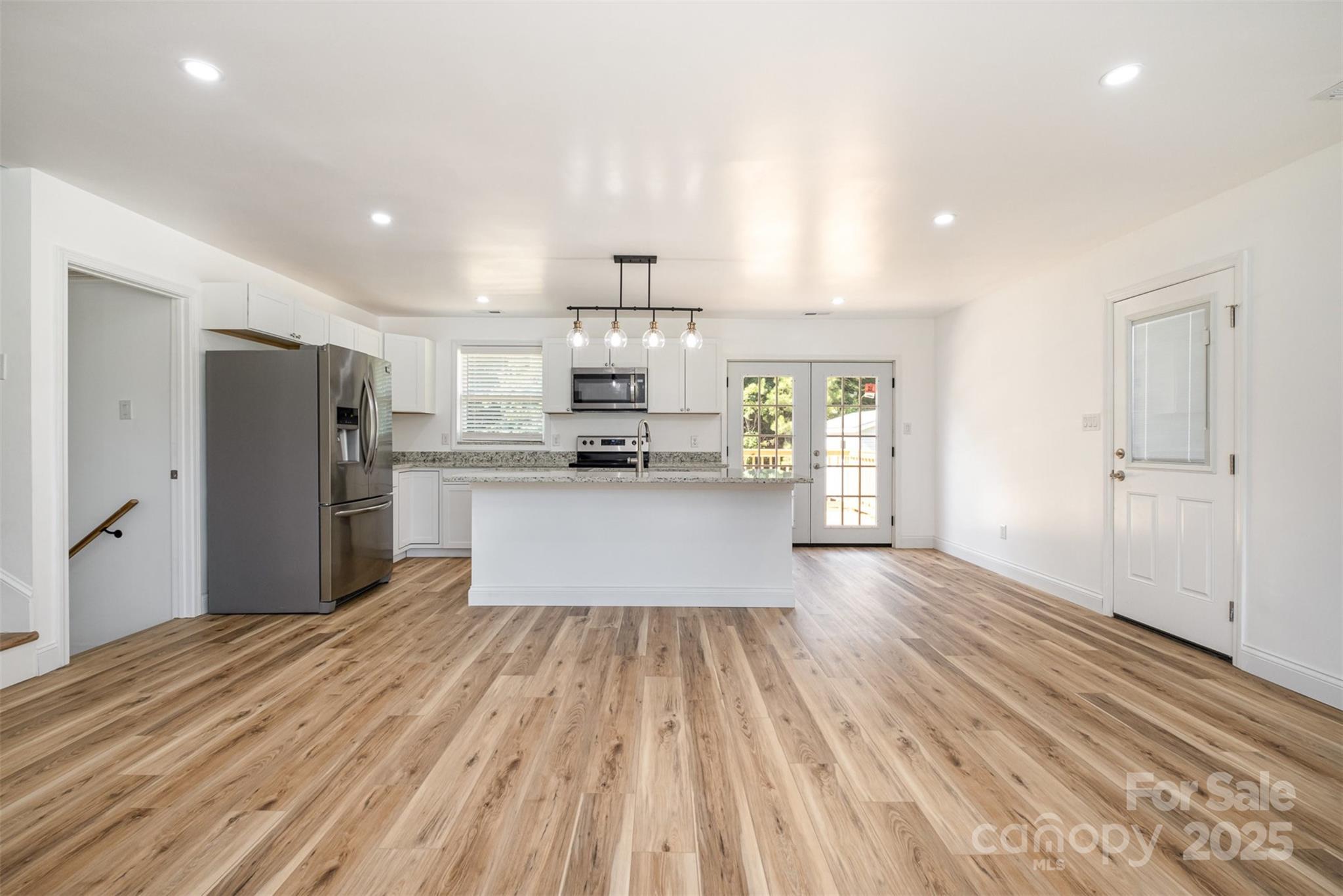 255 Kings Drive
