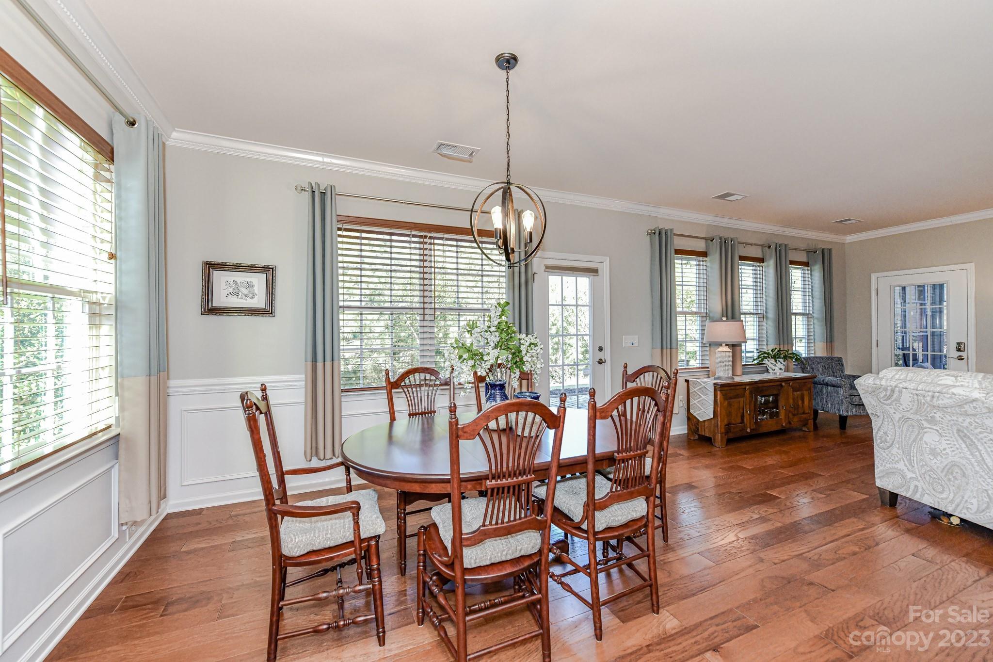 Tree Tops - Residential