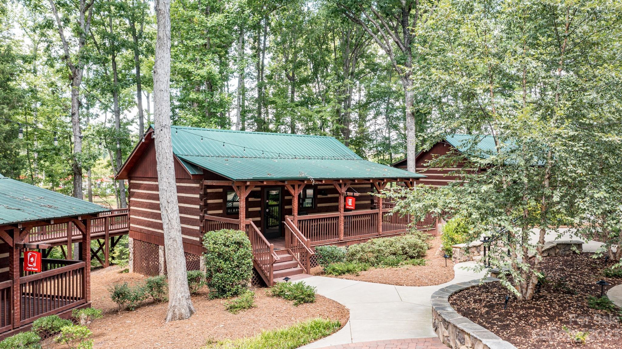 Tree Tops - Residential