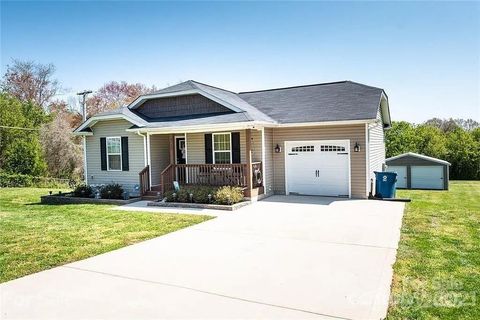 Photo of 3430 Maiden Springs Drive #1, Maiden, NC 28650 (MLS # 4309633)
