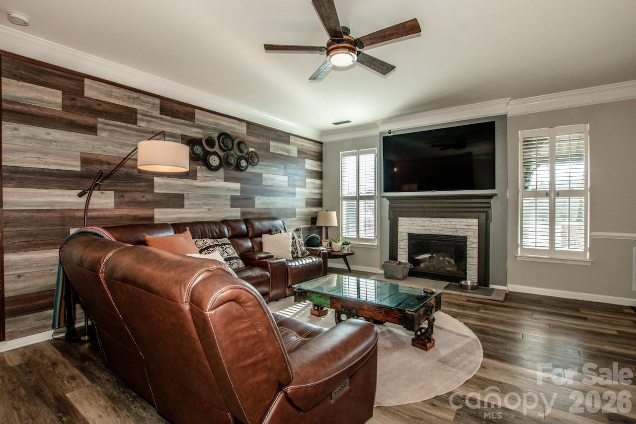 Robinson Oaks - Residential