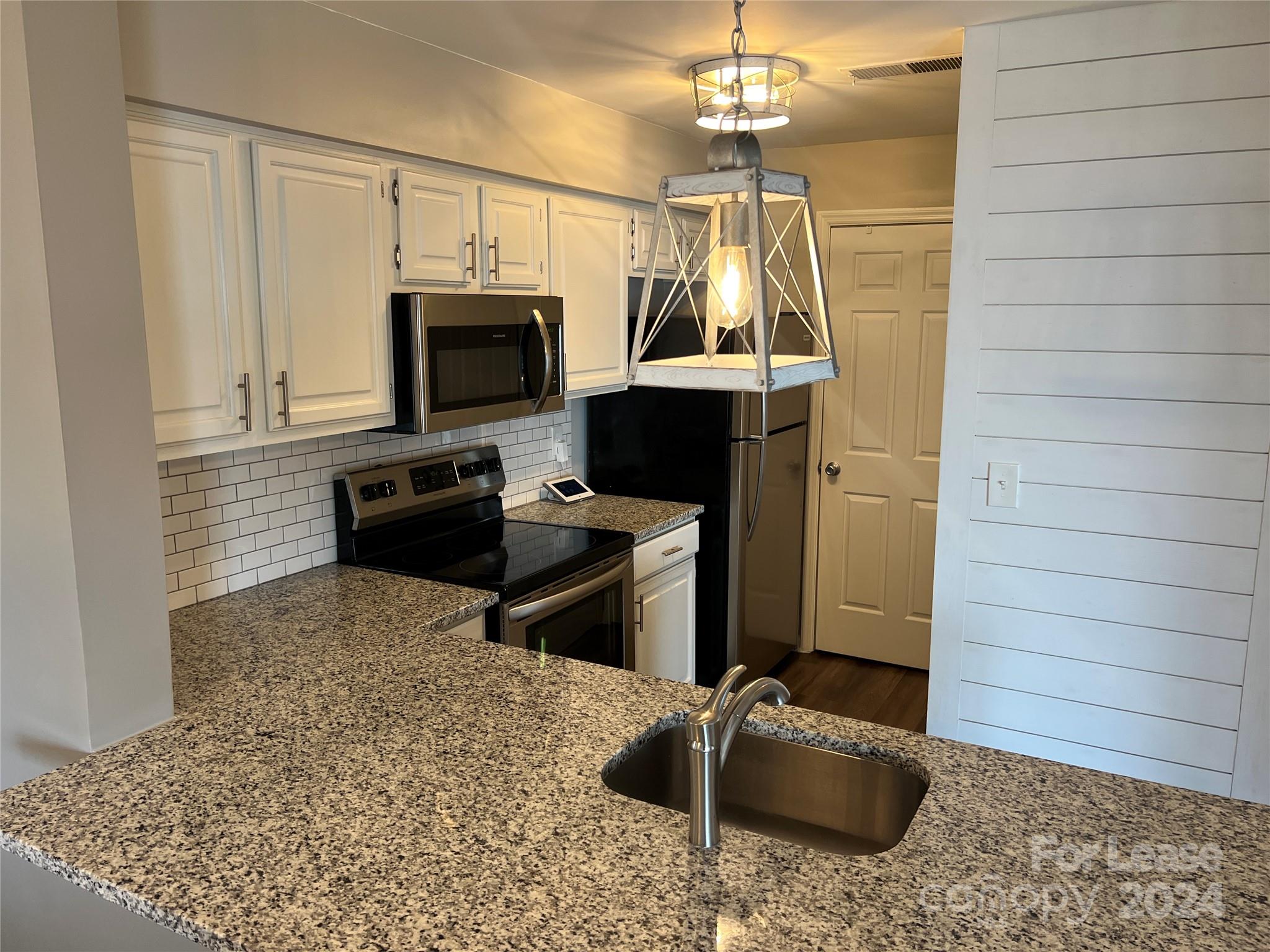 Admirals Quarters - Residential Lease