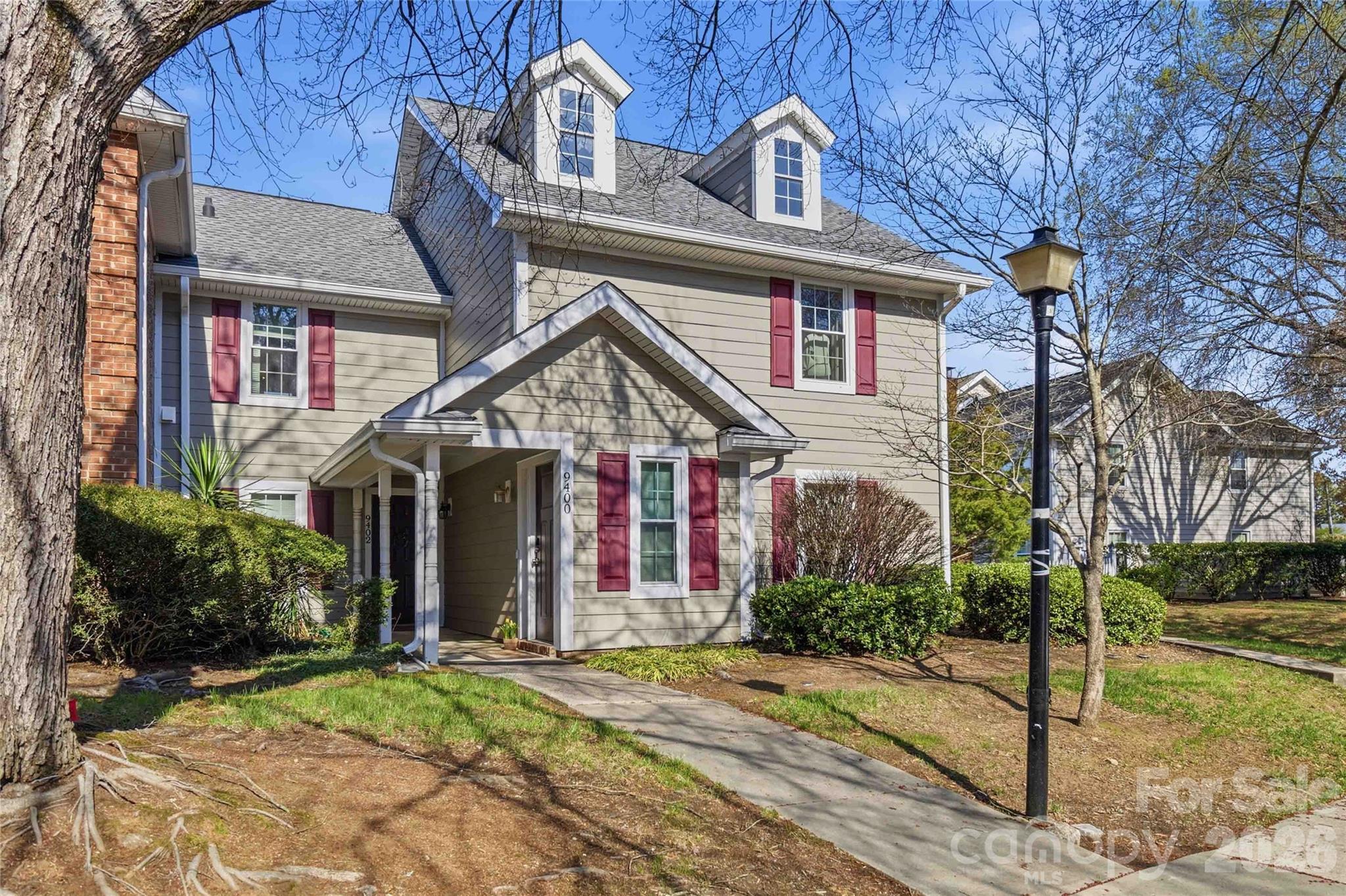 9400 S Vicksburg Park Court