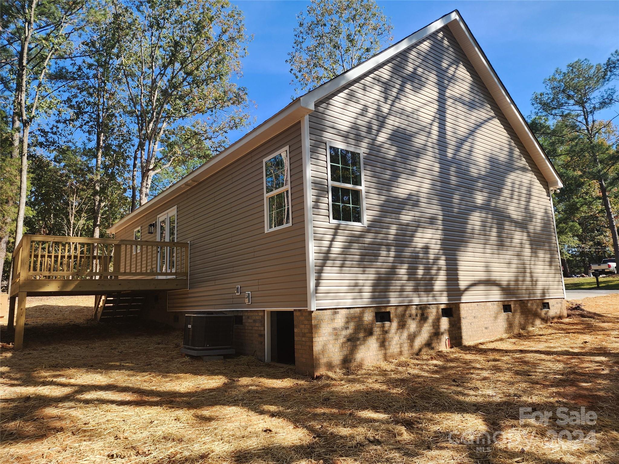 Pineridge - Residential