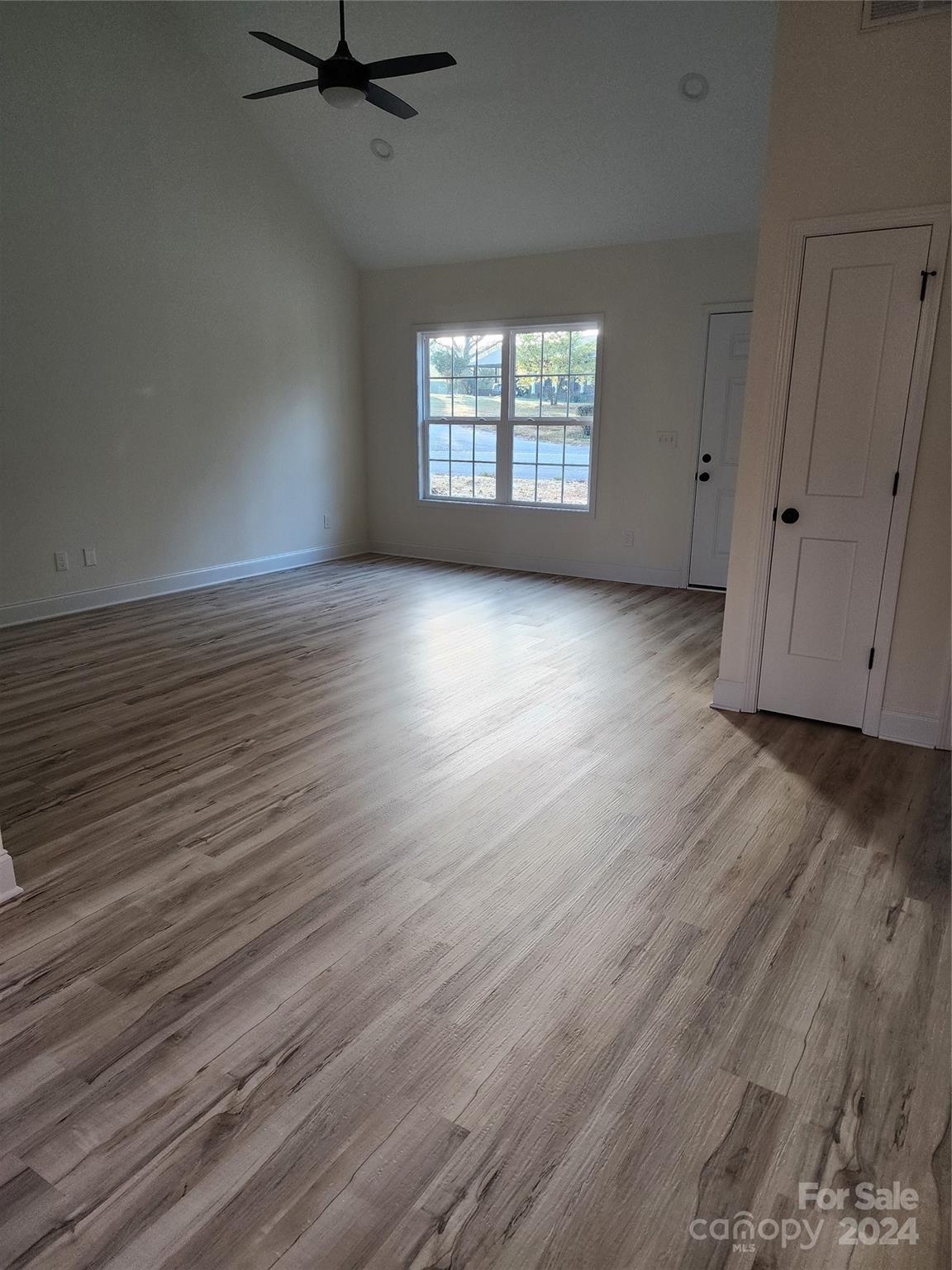 Pineridge - Residential