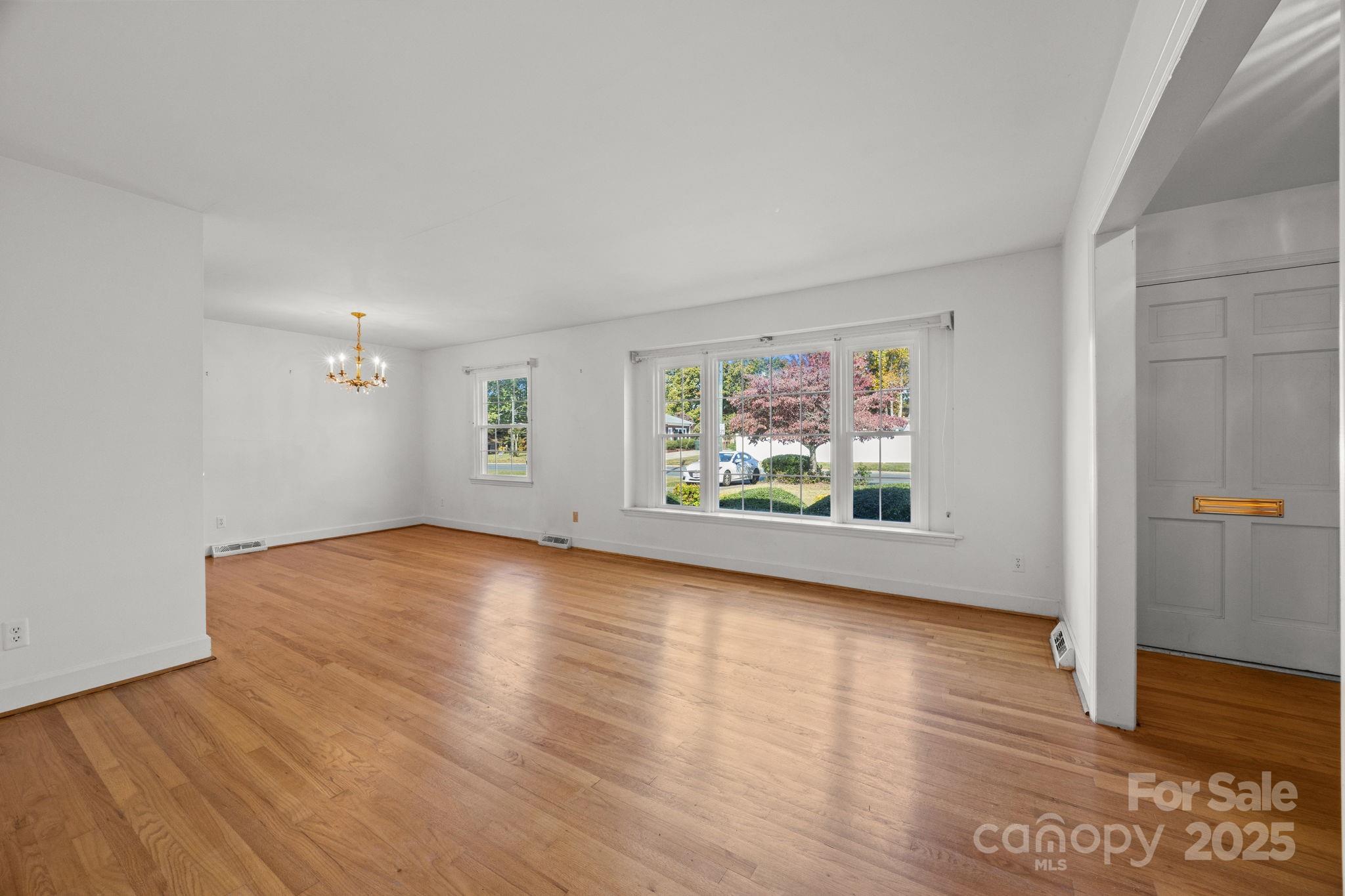 Kingswood - Residential