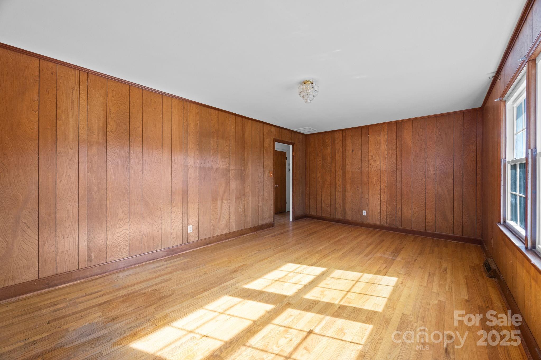 Kingswood - Residential