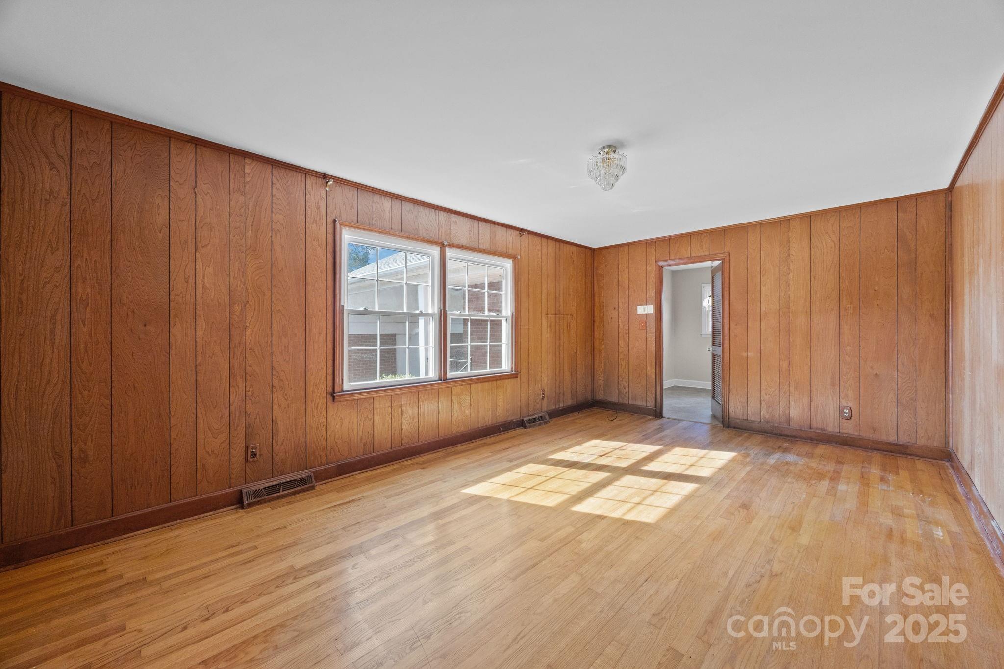 Kingswood - Residential