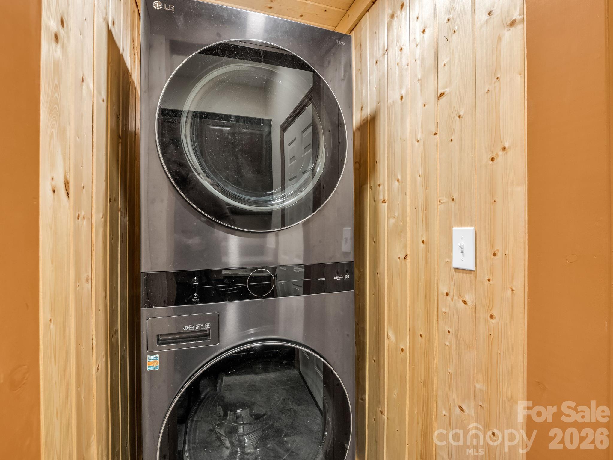 Vista At The Riverbank - Residential