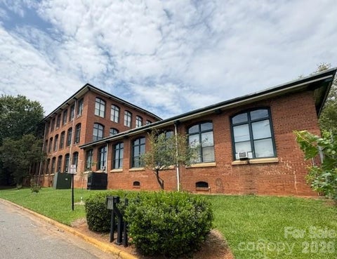 Photo of 201 S Hoskins Road #318, Charlotte, NC 28208 (MLS # 4414035)