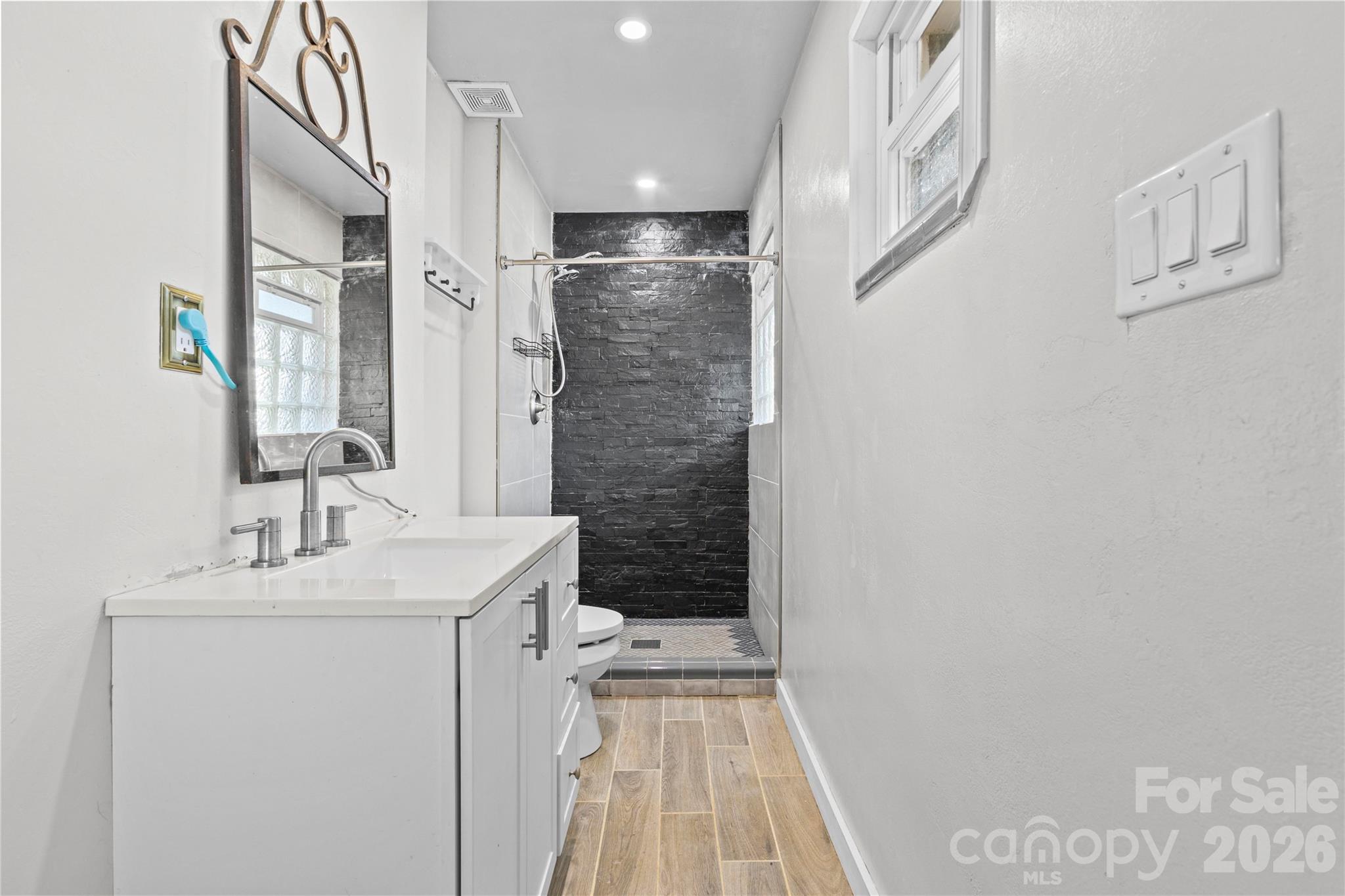 Worwood Acres - Residential