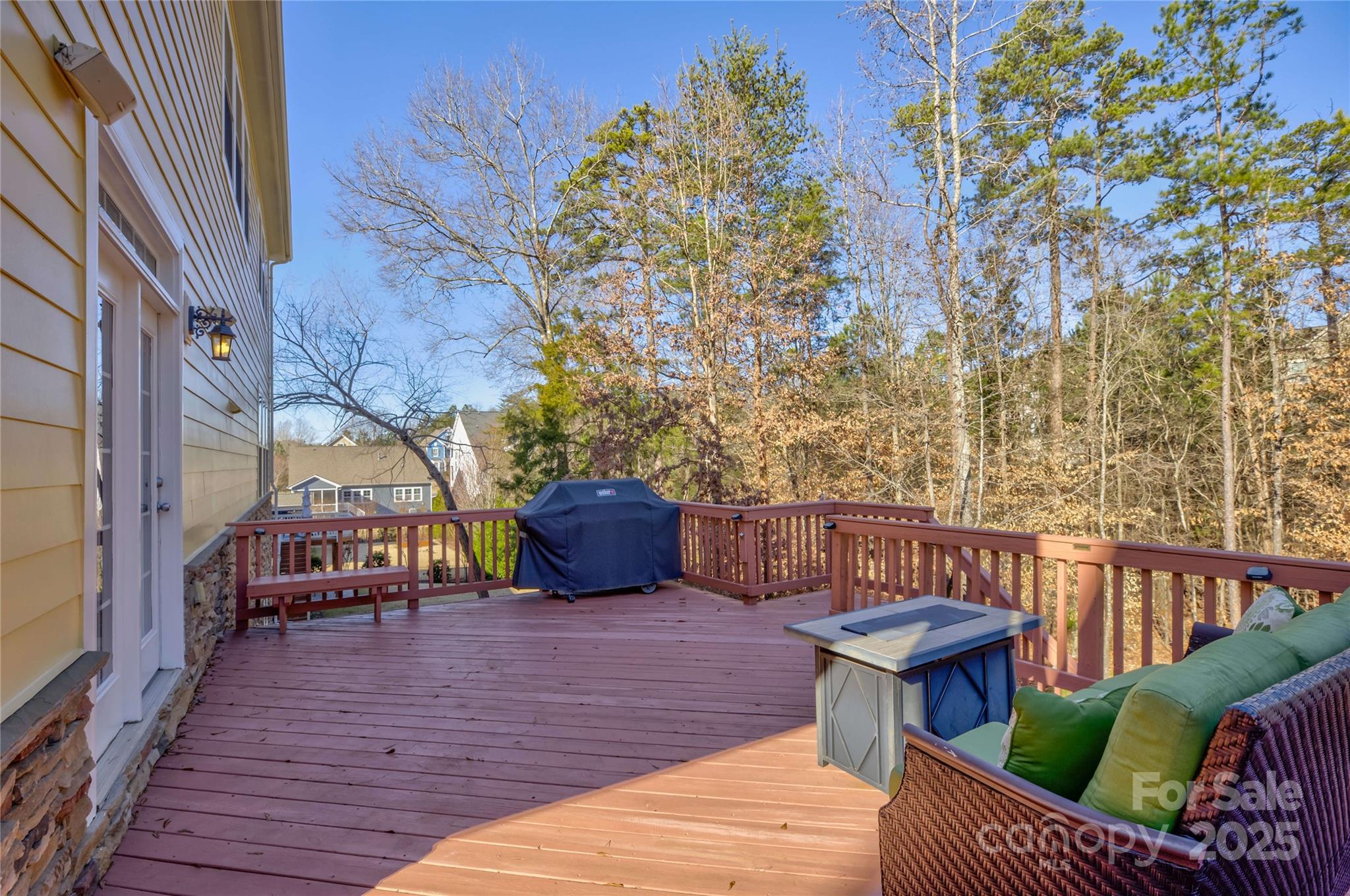 The Palisades - Residential