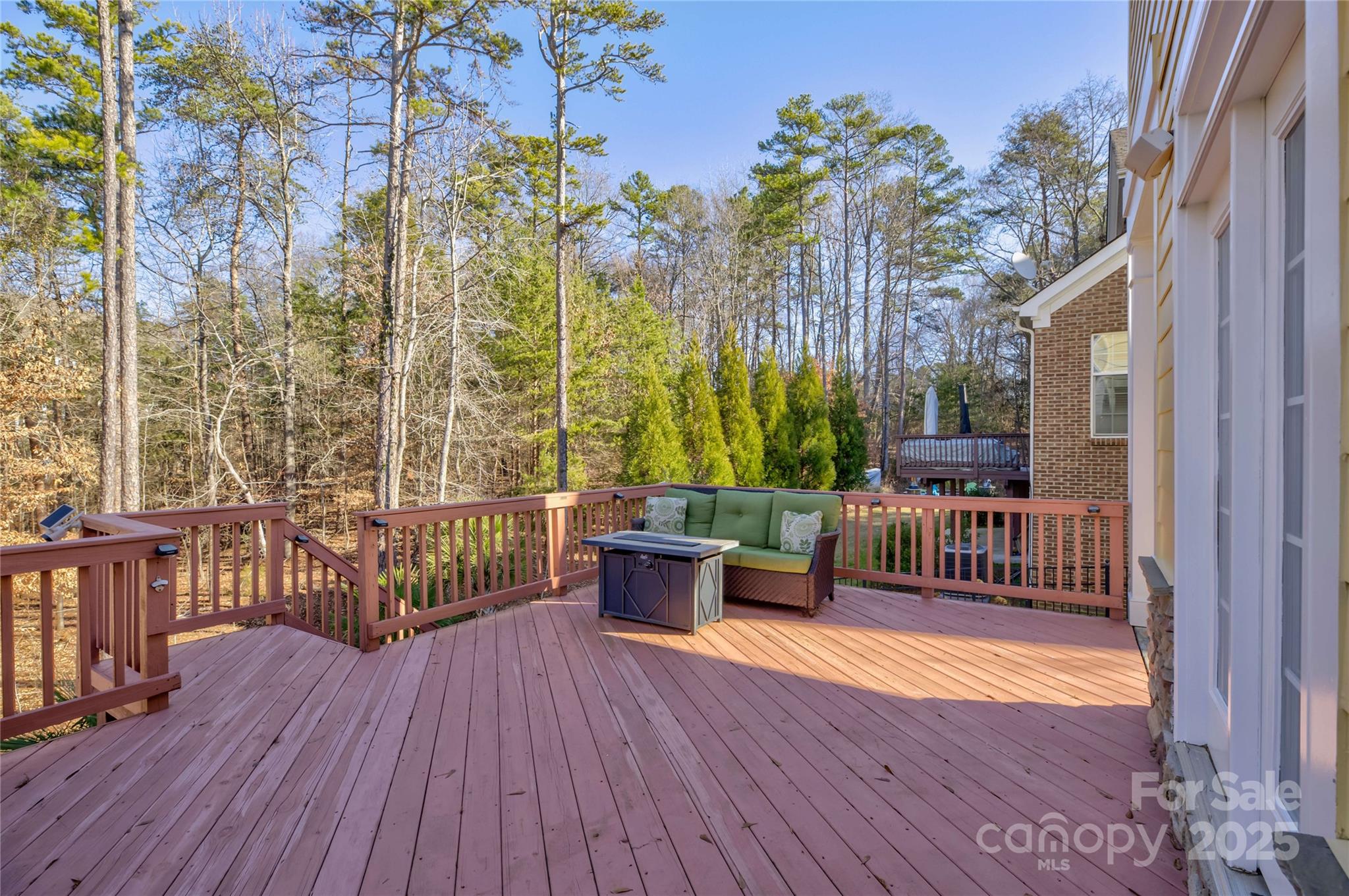 The Palisades - Residential