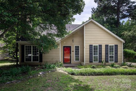 8618 Rittenhouse Circle Charlotte NC 28270