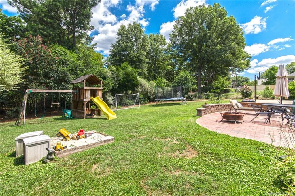 Barclay Downs - Residential