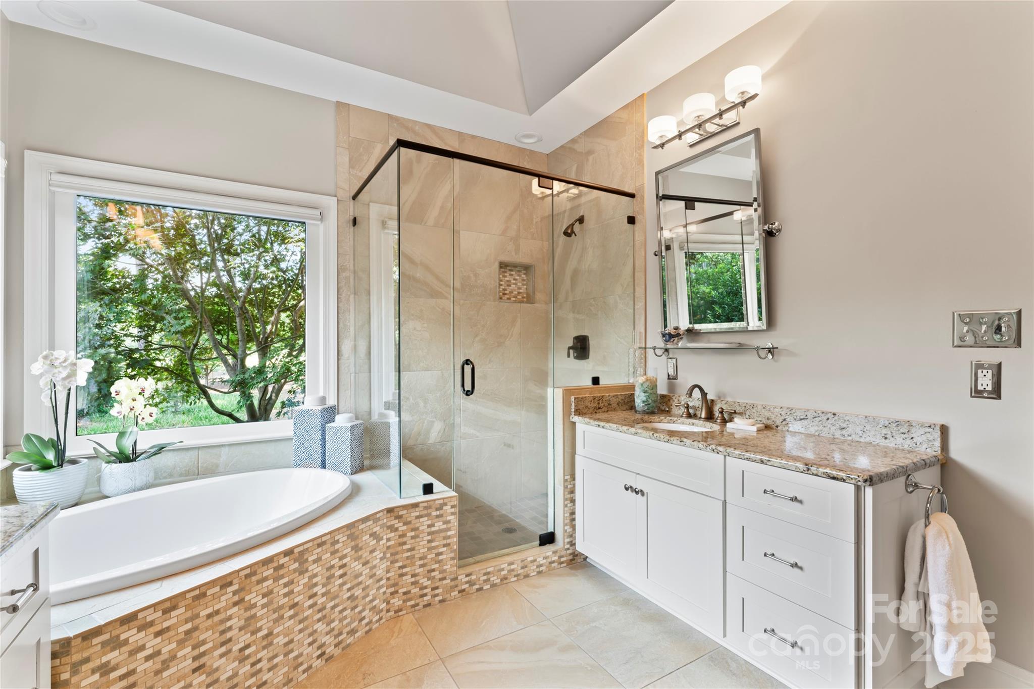 The Peninsula - Residential