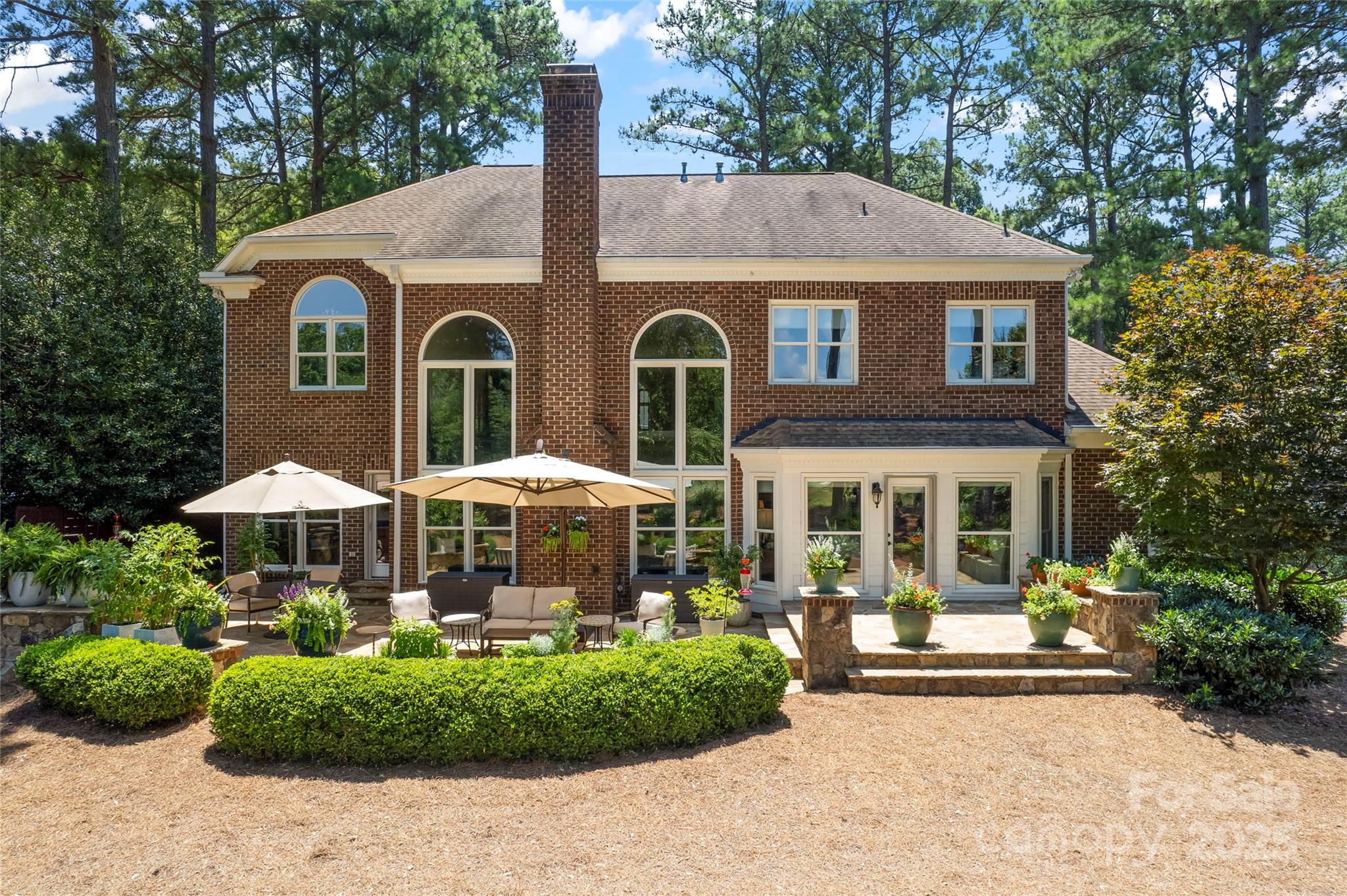 The Peninsula - Residential