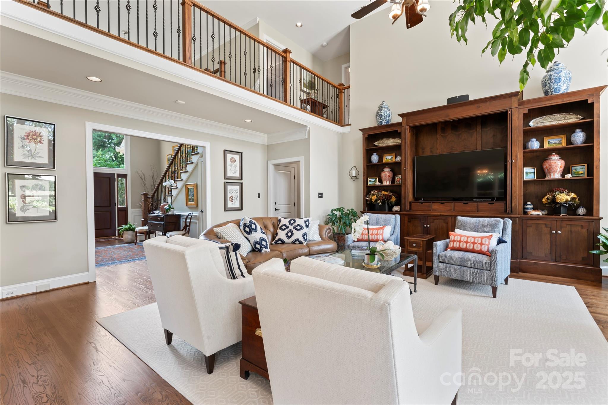 The Peninsula - Residential