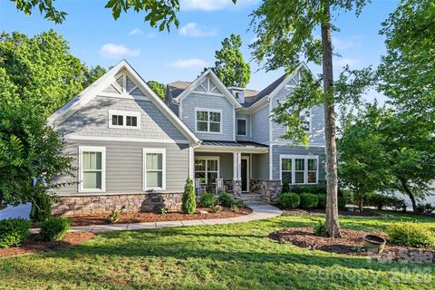 Photo of 113 Cross Current Lane, Belmont, NC 28012 (MLS # 4381958)