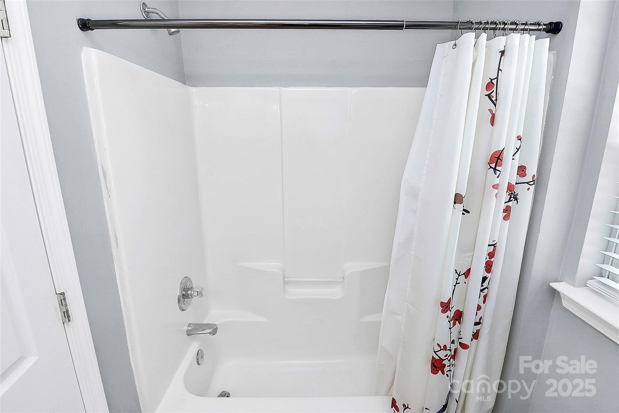 Villa Heights - Residential