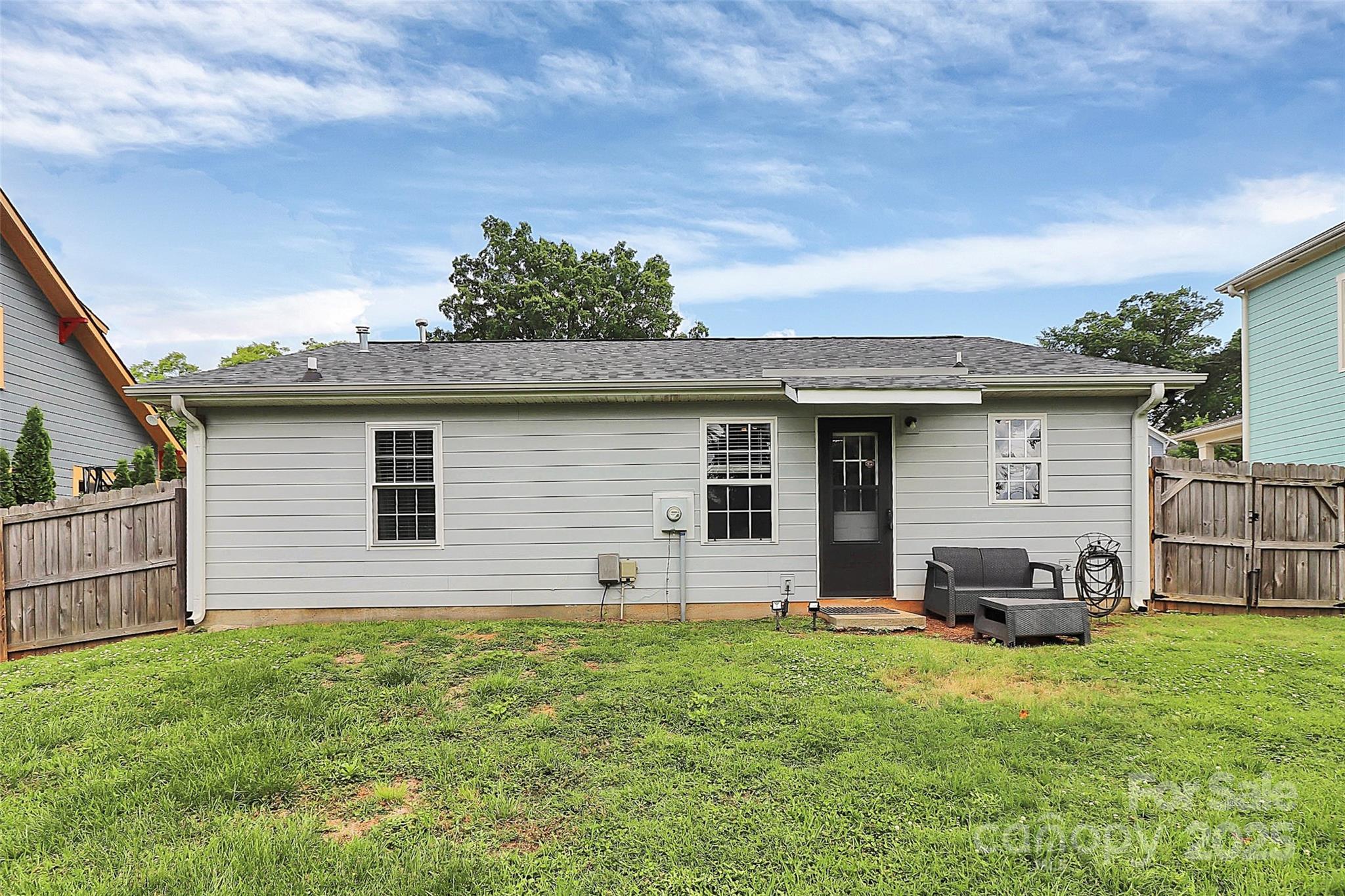 Villa Heights - Residential